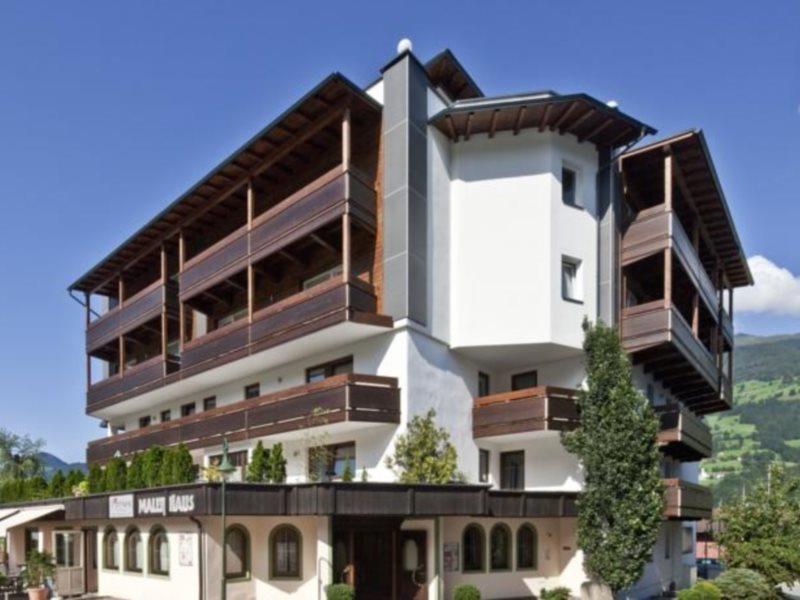 Hotel Malerhaus Fügen Exteriér fotografie